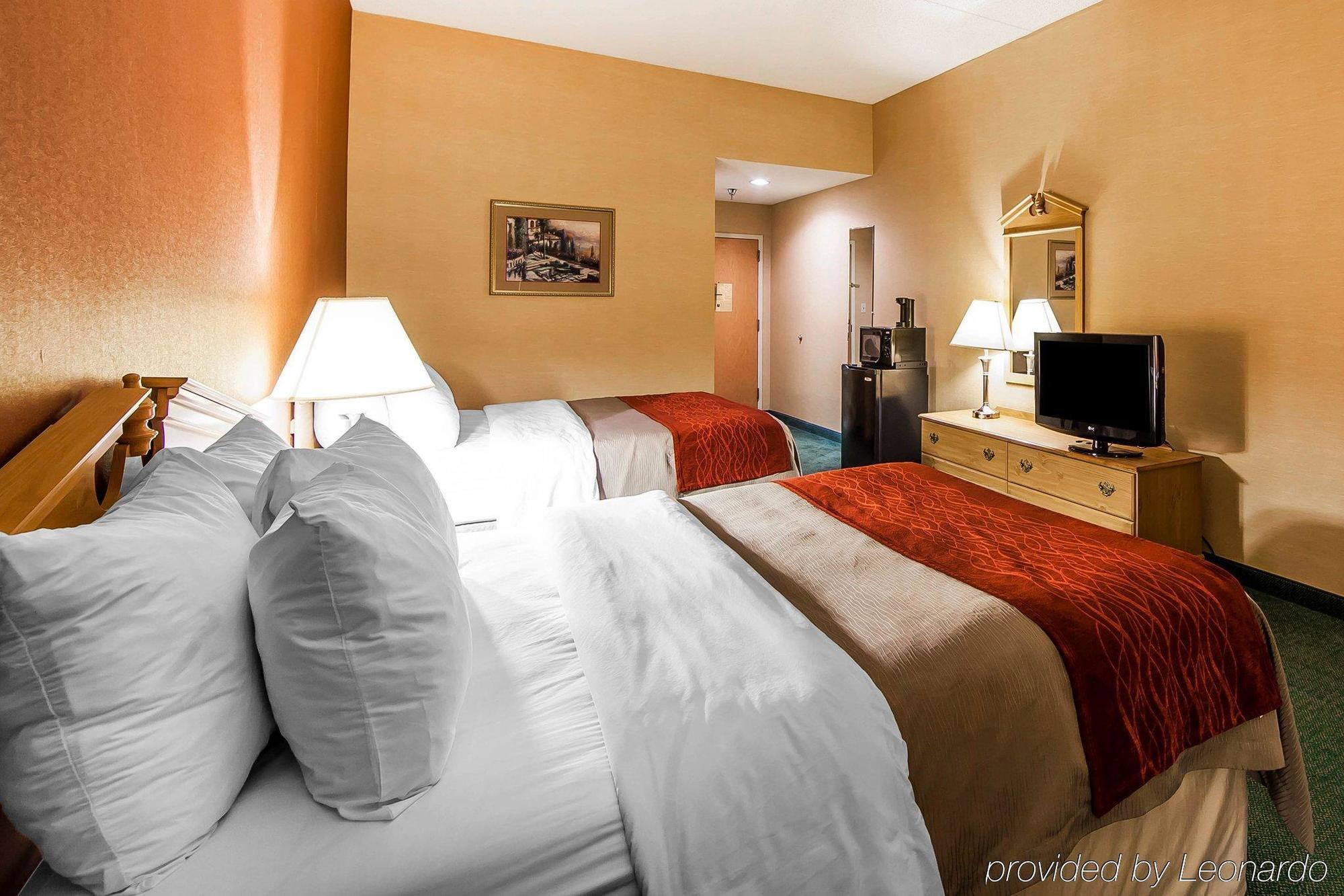 Econo Lodge Newport Buitenkant foto