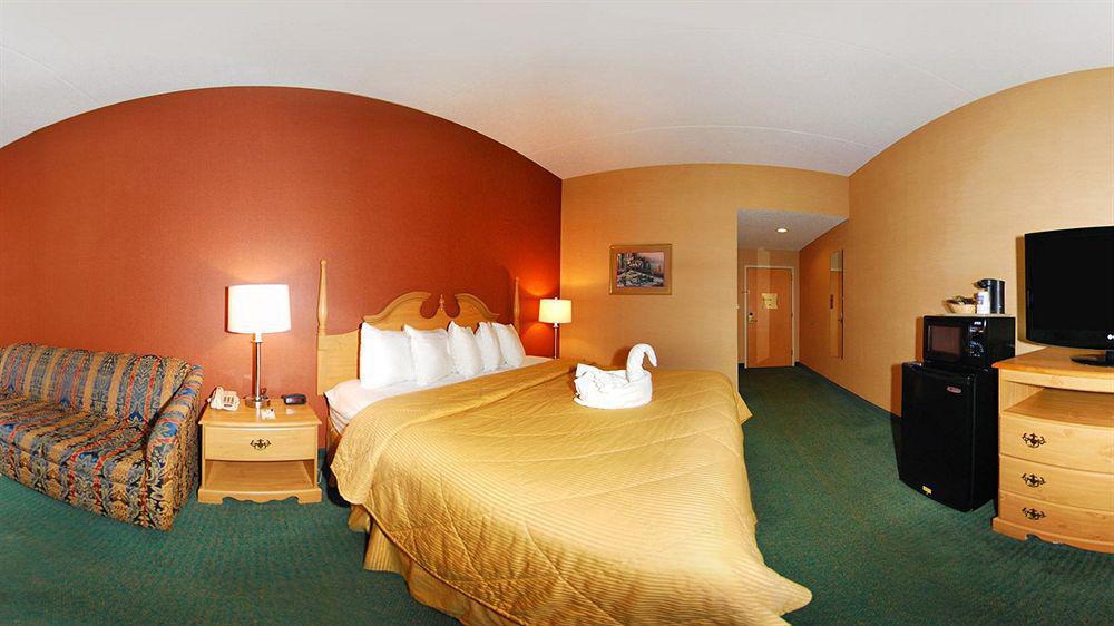 Econo Lodge Newport Buitenkant foto